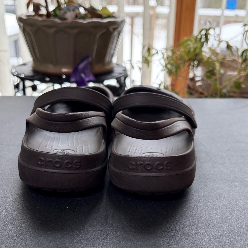 CROCS Women's Brown Mary Jane Slingback Double Strap Clog Size 9 - Picture 3 of 6